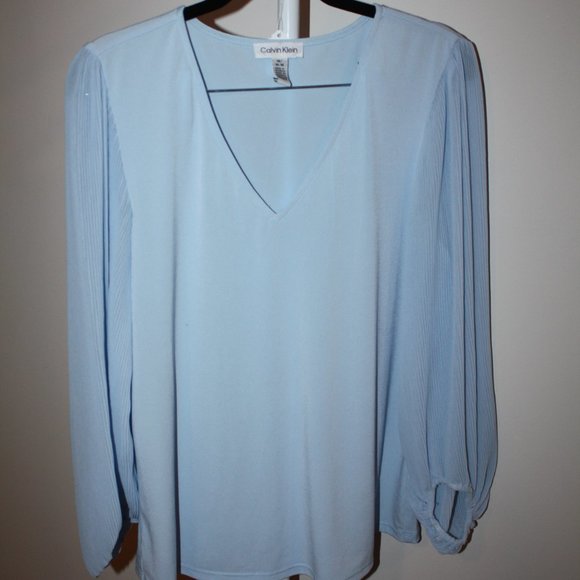 Calvin Klein Tops - Calvin Klein Light Baby Blue Long Sleeve Blouse - Size M